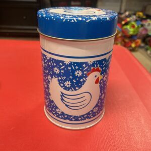 Vintage Rooster Chicken Tin Country Cottage Round Canister Blue White
